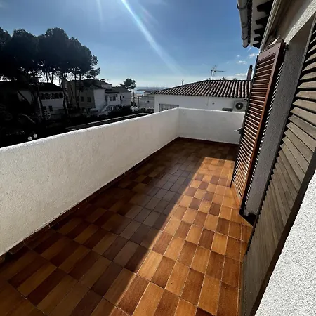 With Private Pool Holiday home *