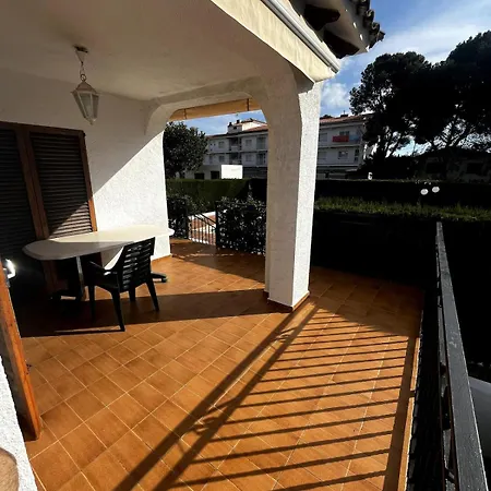 With Private Pool *