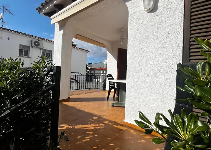 Hébergement de vacances With Private Pool